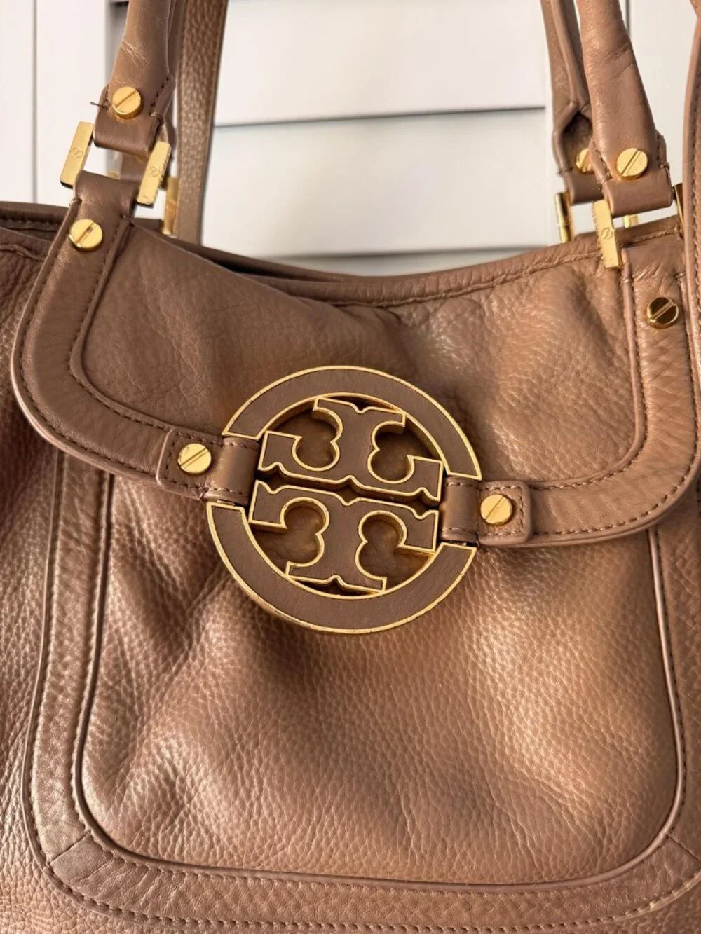 Tory Burch • Amanda Classic Dark Camel Hobo Bag • Purse • Retail $598